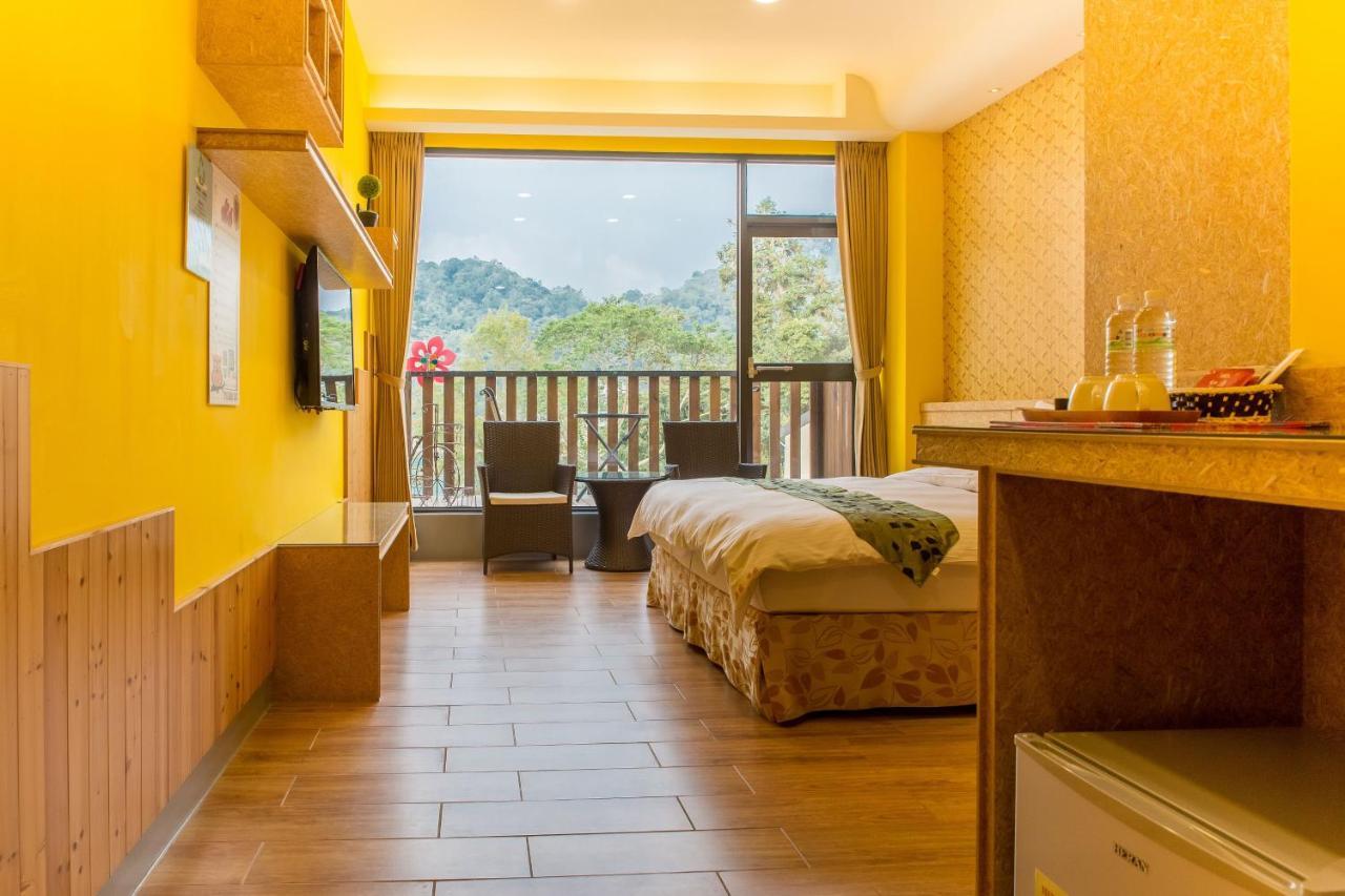Yuan Su B&B Юйчи Экстерьер фото